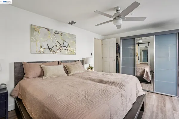 $795,000 | 1255 North Los Robles Avenue, Unit 9, Pasadena, CA 91104