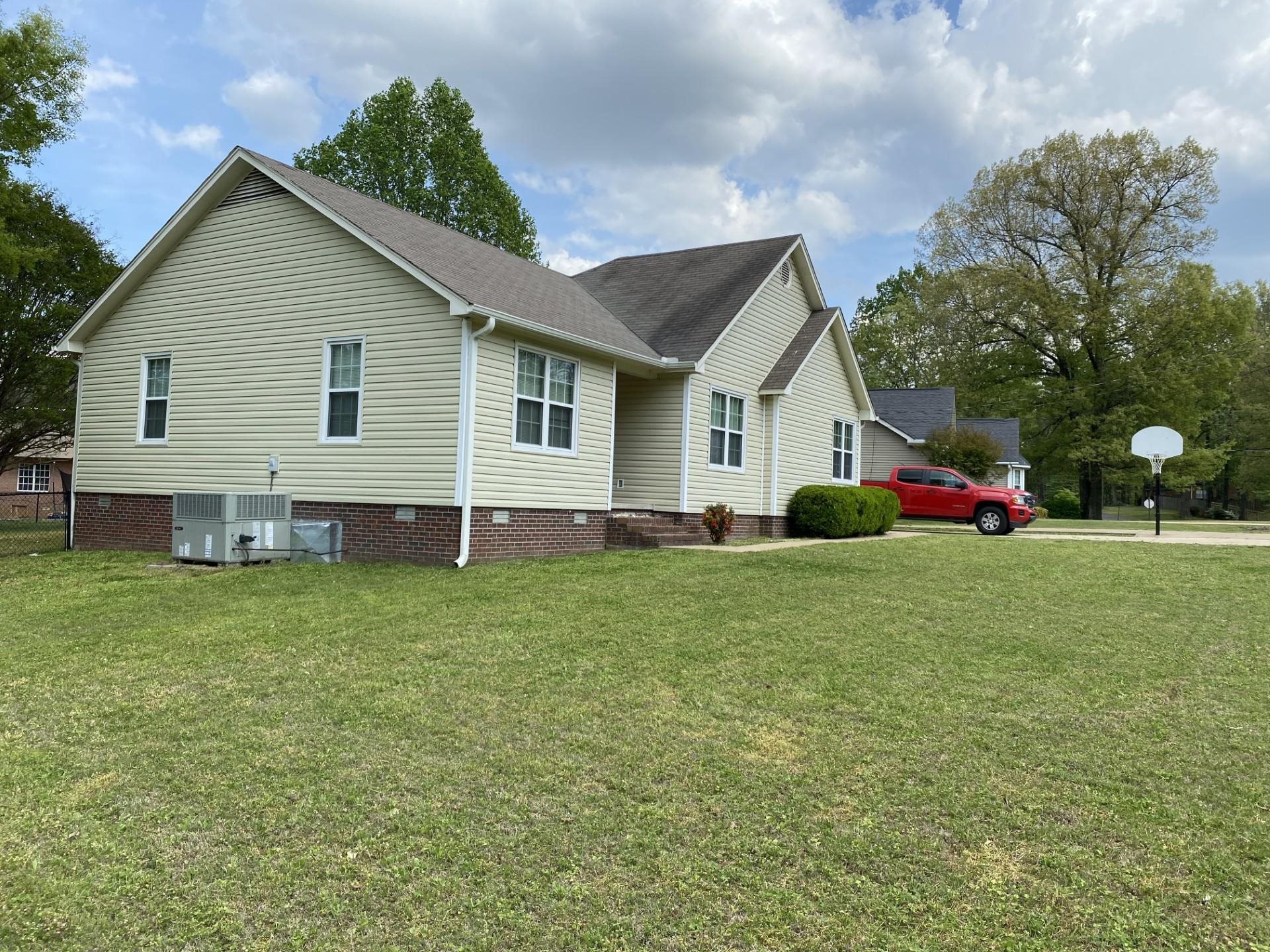 81 Candlewick Drive Jackson, TN 38305 - Photo 3 of 29 Gallery Image 3