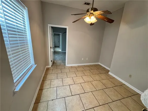 $1,400 | 8620 Apricot Street, New Orleans, LA 70118