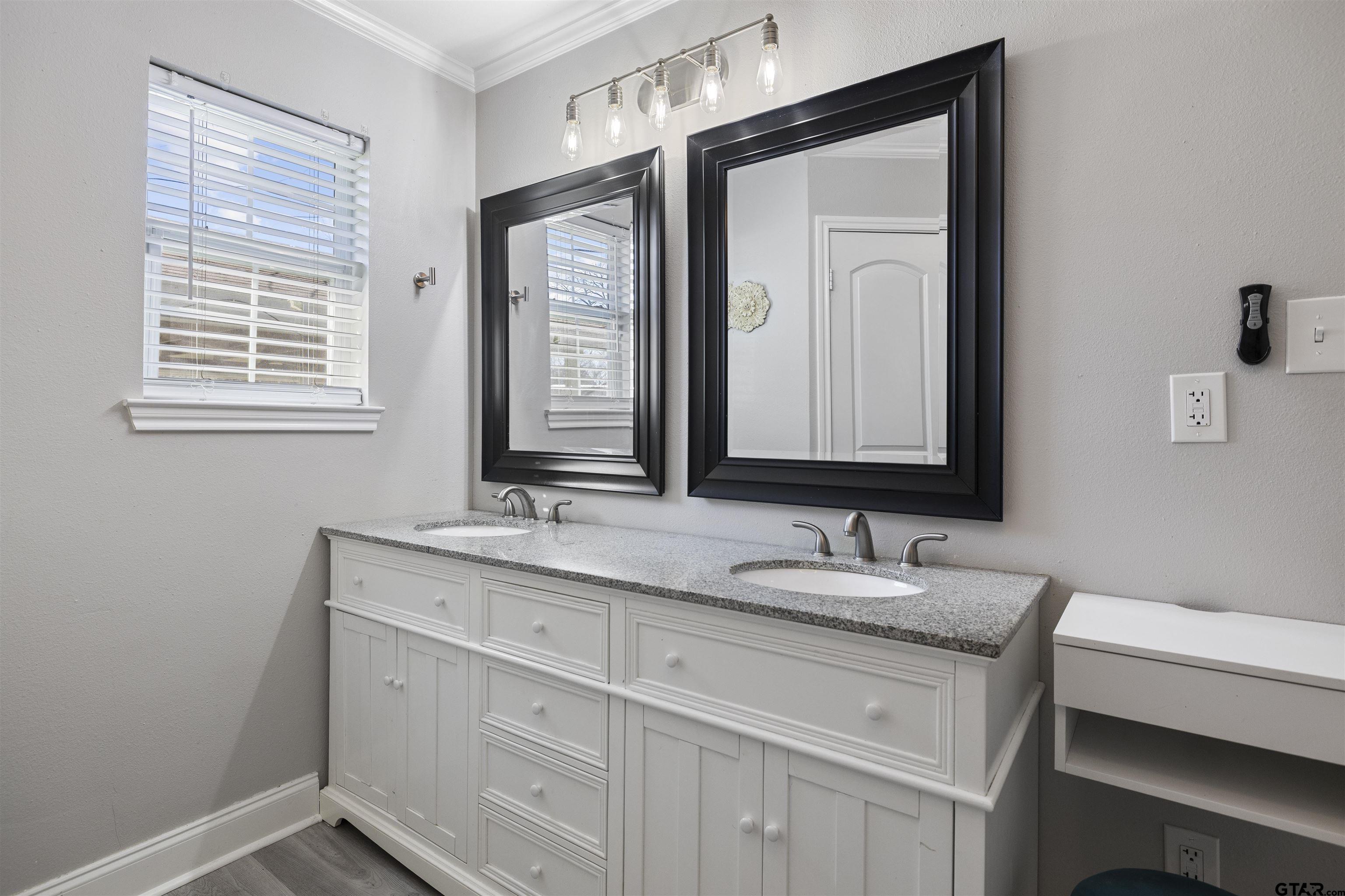 21972 High Point Drive Frankston, TX 75763 - Photo 11 of 17