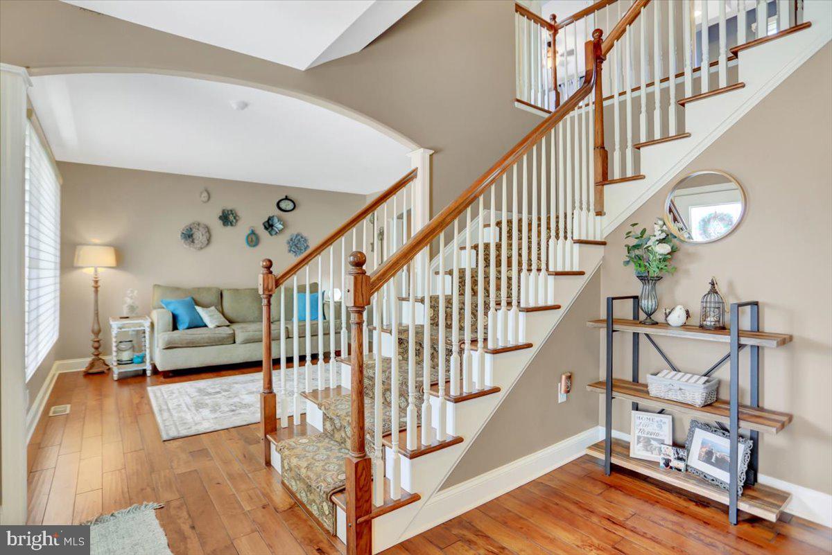 7090 Beaver Spring Road Harrisburg, PA 17111 - Photo 4 of 43 Gallery Image 4