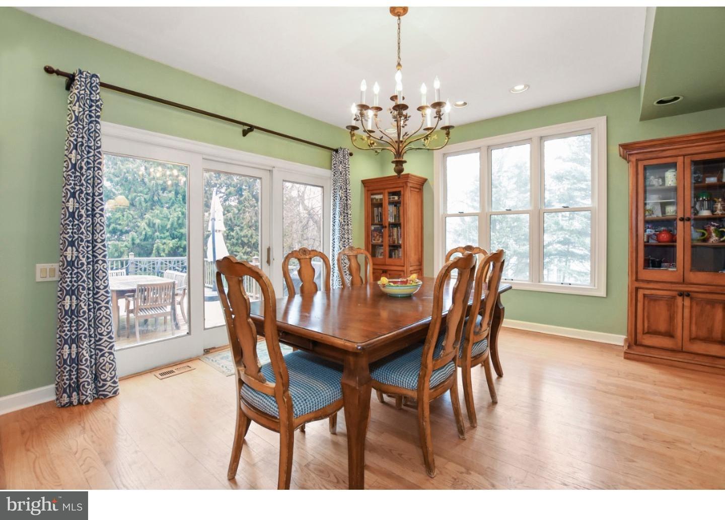 329 Edgehill Road Wayne, PA 19087 - Photo 11 of 24 Kitchen