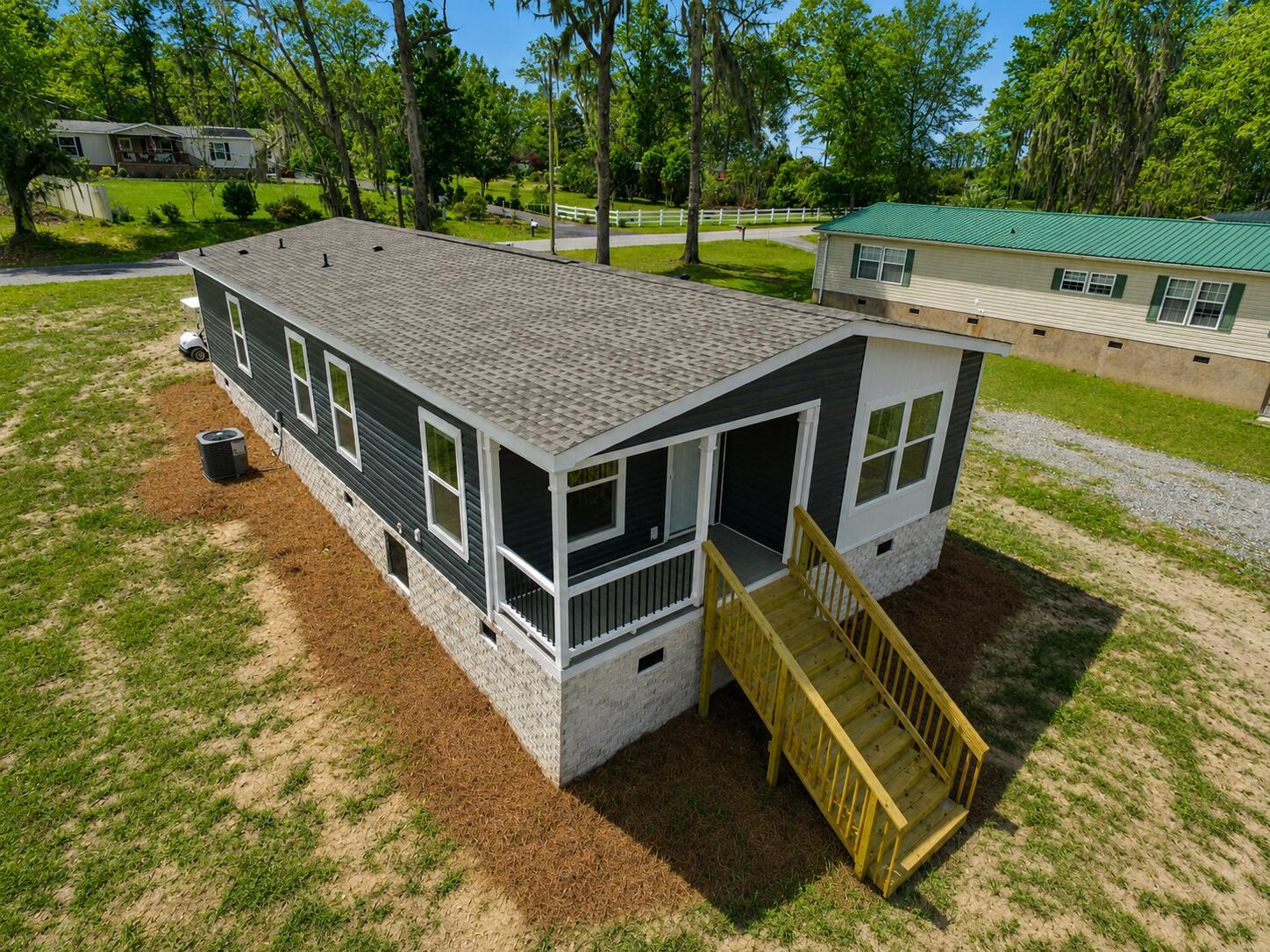 569 Stumphole Road Elloree, SC 29047 - Photo 5 of 37