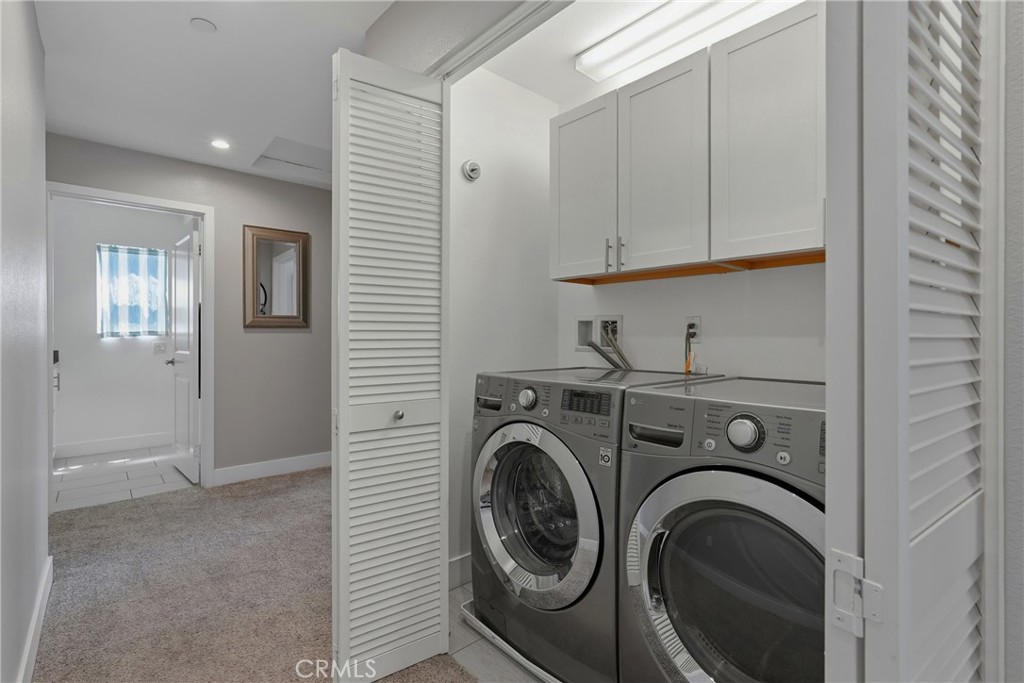 6754 Rhea Court Reseda, CA 91335 - Photo 18 of 26 Gallery Image 18