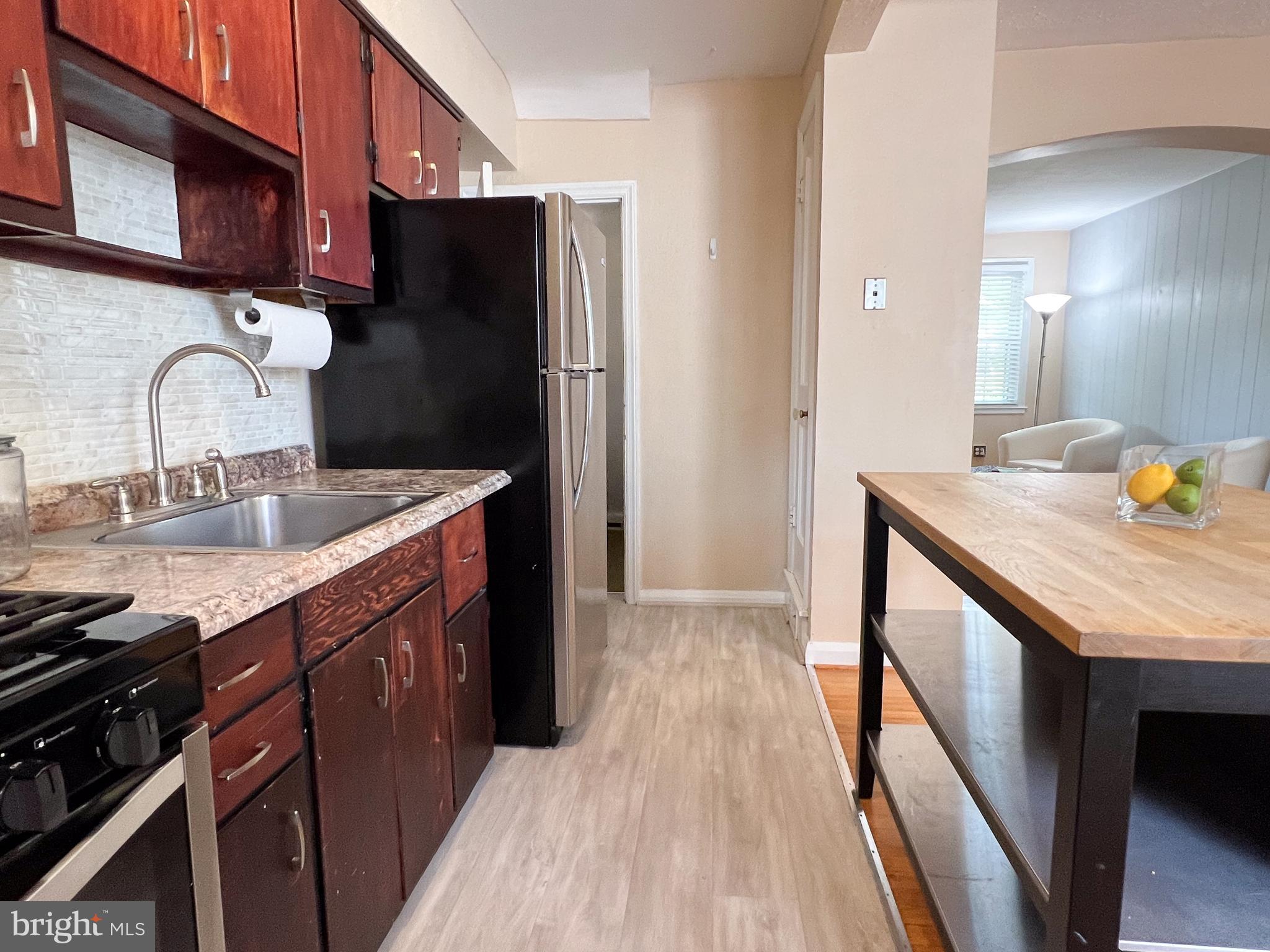 8305 Kendale Road Baltimore, MD 21234 - Photo 17 of 39