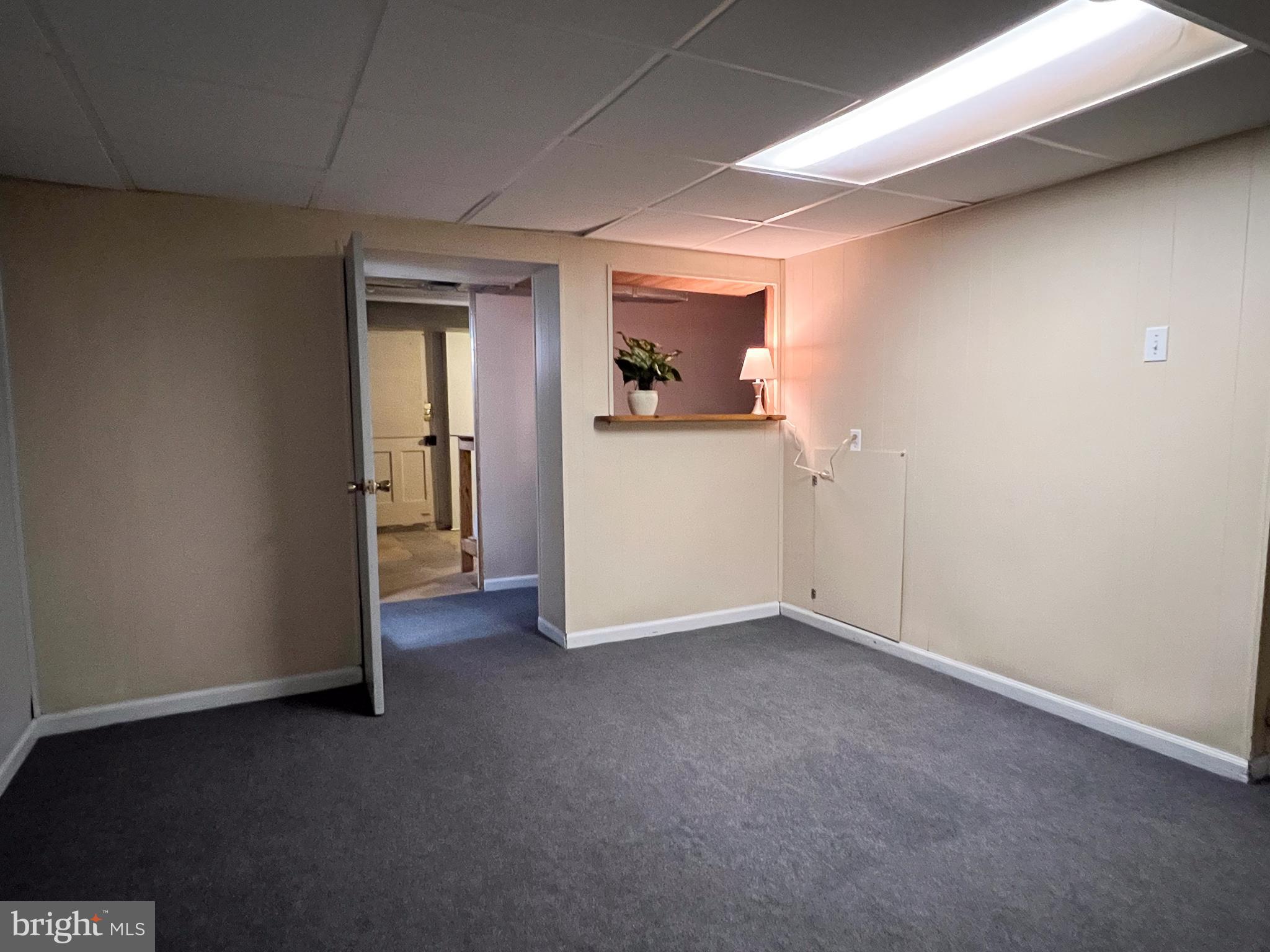 8305 Kendale Road Baltimore, MD 21234 - Photo 29 of 39