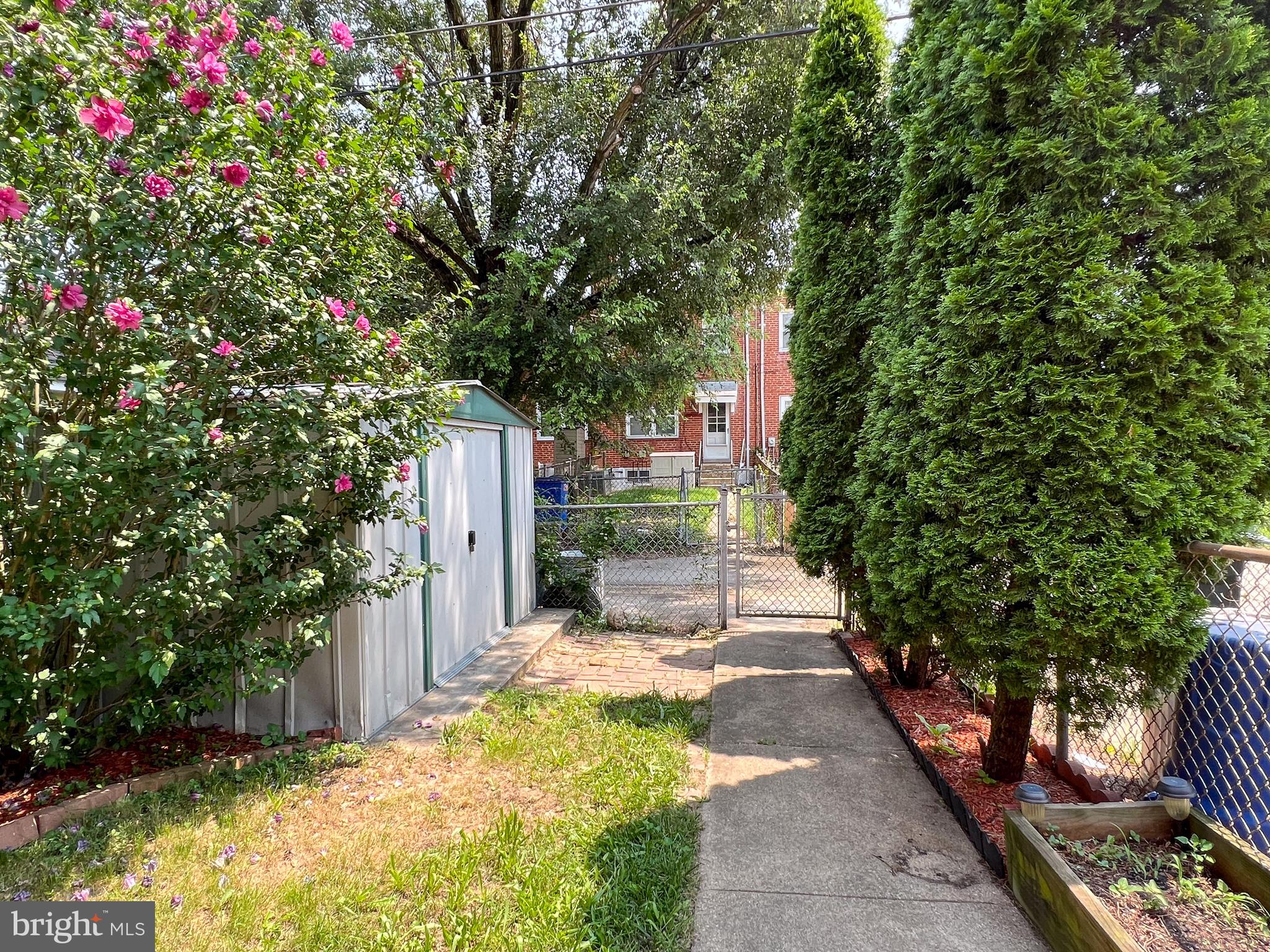 8305 Kendale Road Baltimore, MD 21234 - Photo 38 of 39