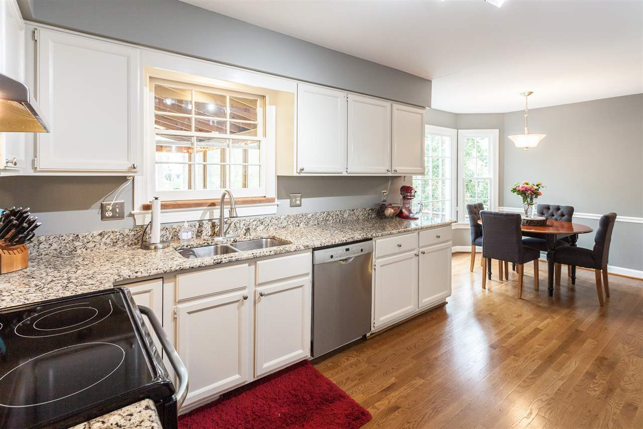 5321 Fairmead Circle Raleigh, NC 27613 - Photo 4 of 23 Kitchen