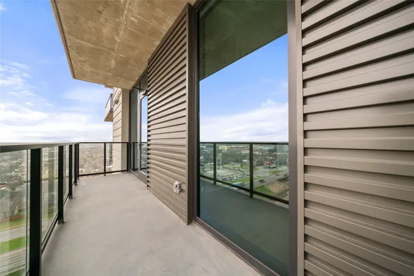 $3,450 | 84 East Avenue, Unit 2003, Austin, TX 78701