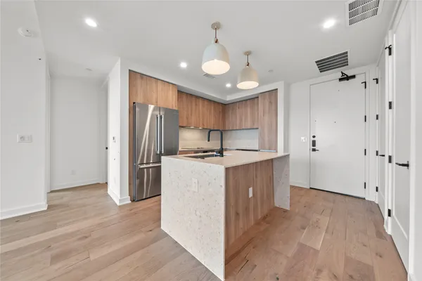 $3,450 | 84 East Avenue, Unit 2003, Austin, TX 78701