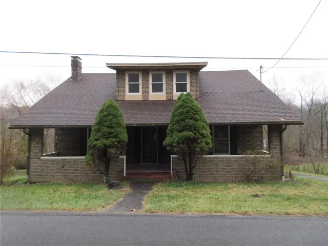 $99,000 | 223 Big Shannon Run Road, Mount Morris, PA 15349