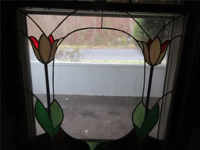 $99,000 | 223 Big Shannon Run Road, Mount Morris, PA 15349