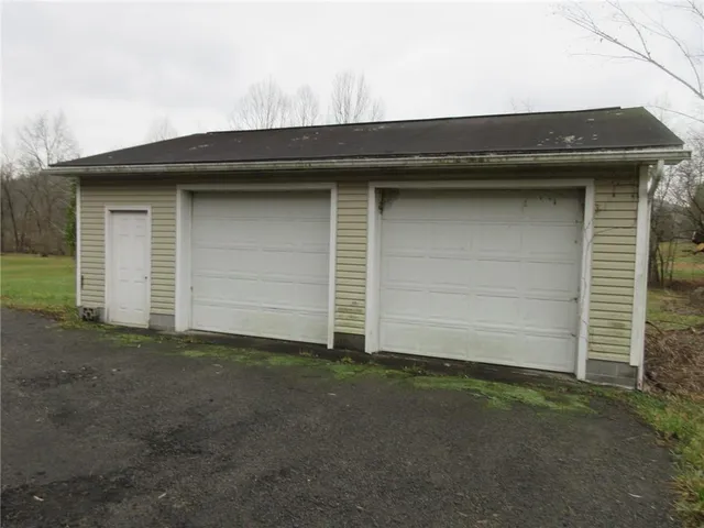 $99,000 | 223 Big Shannon Run Road, Mount Morris, PA 15349