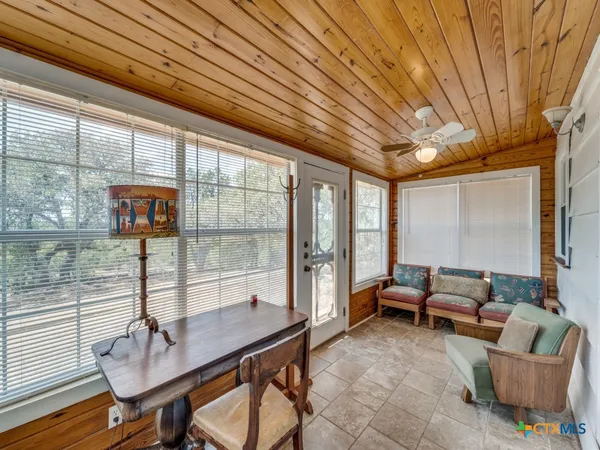 $3,450 | 1660 McIver, Canyon Lake, TX 78133