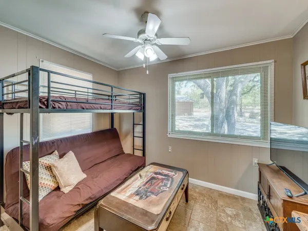 $3,450 | 1660 McIver, Canyon Lake, TX 78133