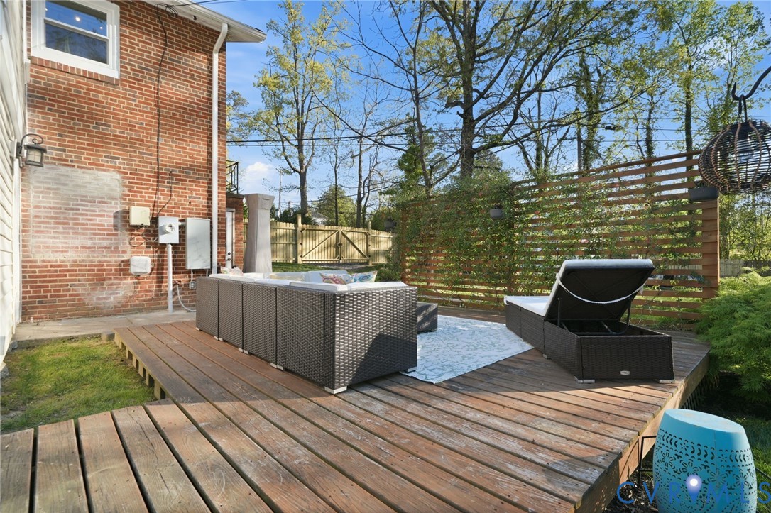1100 Hollins Road Henrico, VA 23229 - Photo 34 of 38 a view of outdoor space with seating space