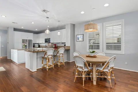 $1,450,000 | 8400 Reagan Gn, San Diego, CA 92127
