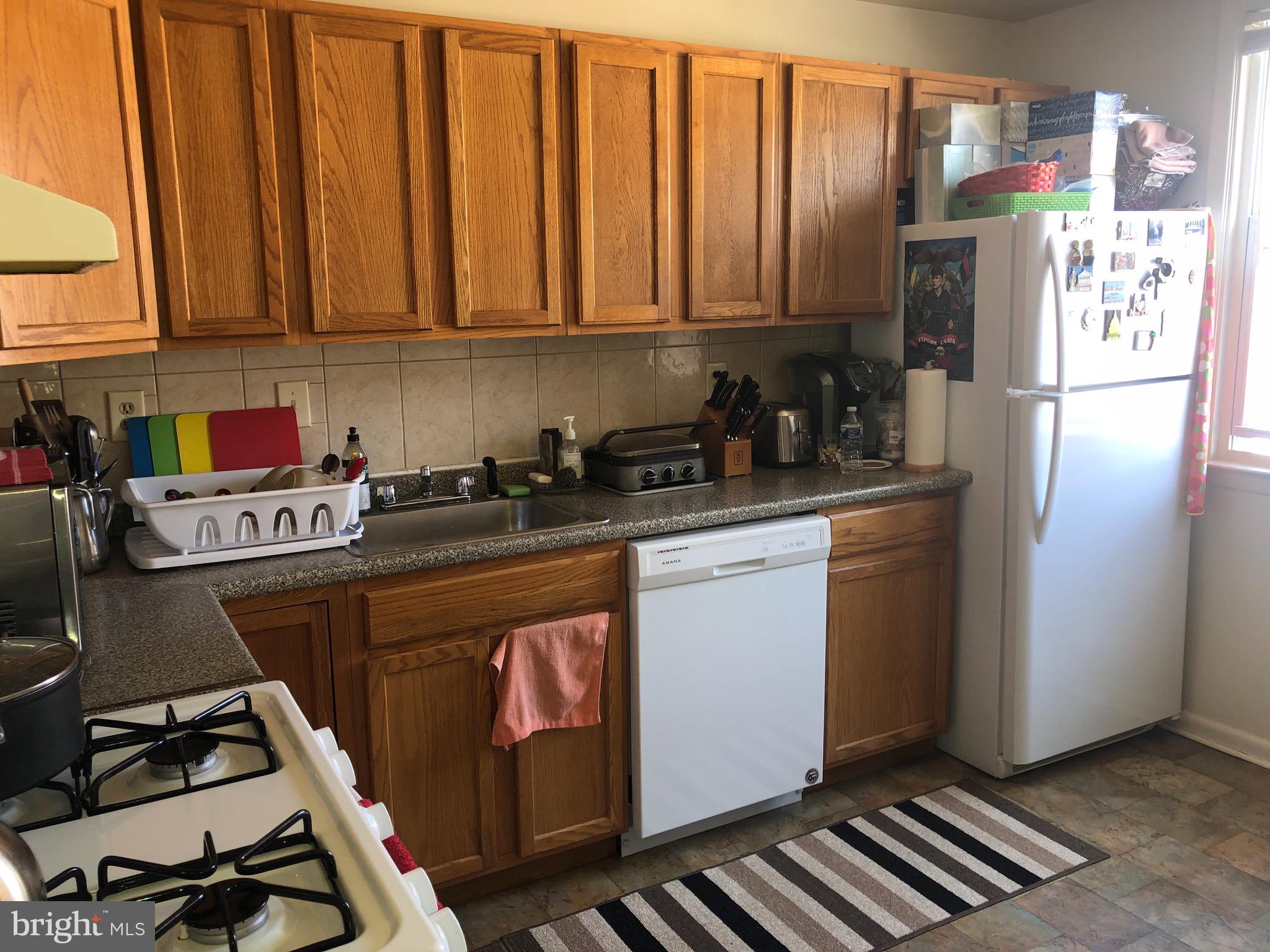 2875 Angus Road Philadelphia, PA 19114 - Photo 9 of 31