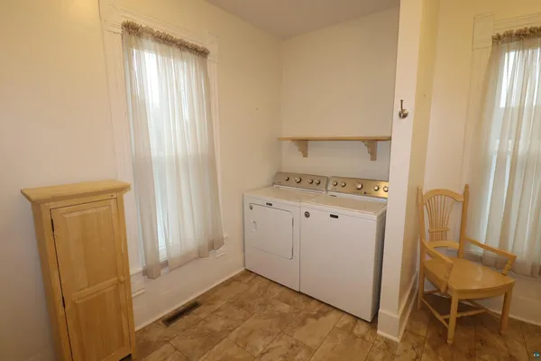 $259,900 | 922 Vaughn Avenue, Ashland, WI 54806