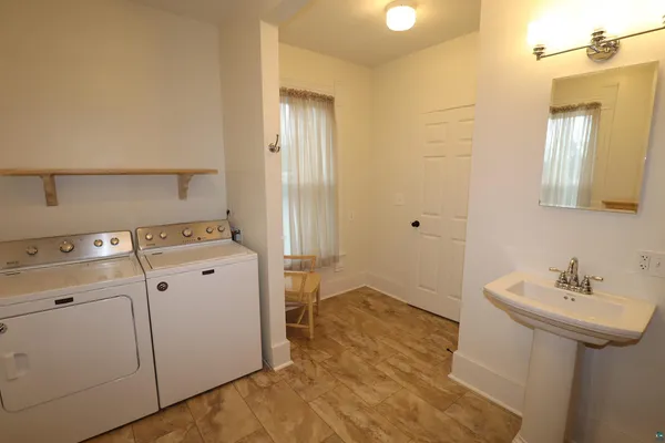 $259,900 | 922 Vaughn Avenue, Ashland, WI 54806