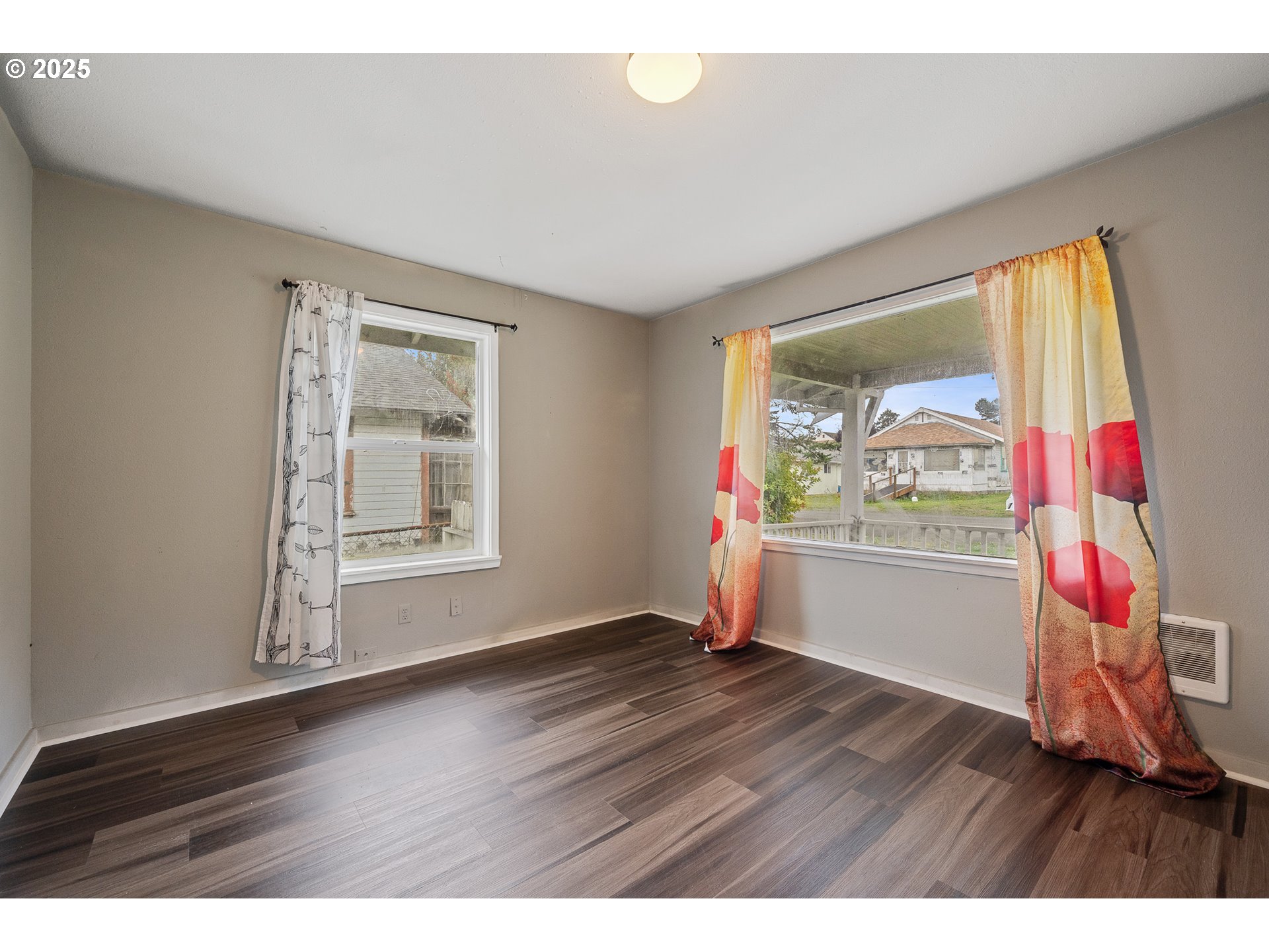 308 1st Street Garibaldi, OR 97118 - Photo 20 of 31