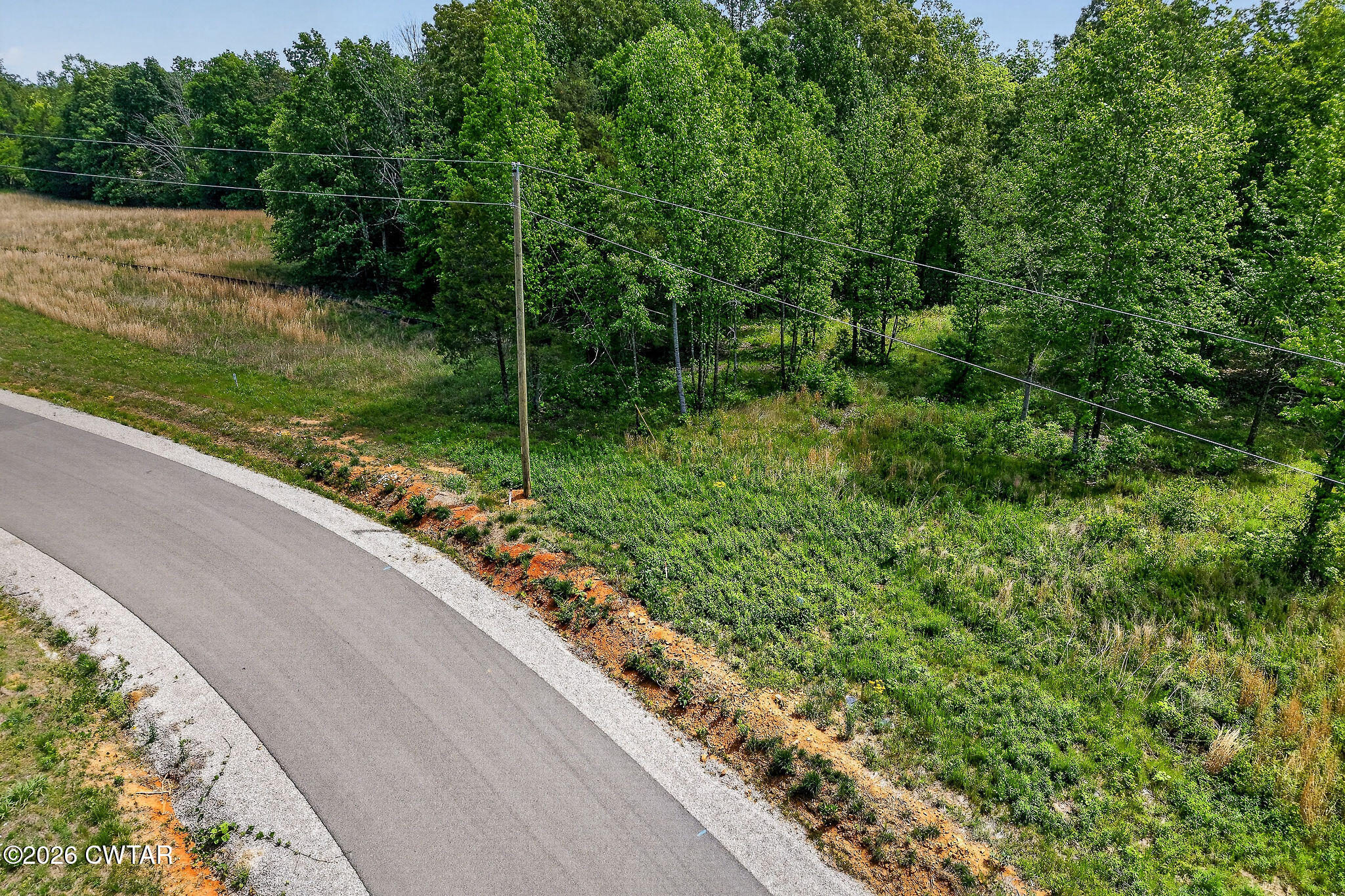 5881 Canoe Way Baxter, TN 38544 - Photo 10 of 19 DJI_20260429002309_0041_D