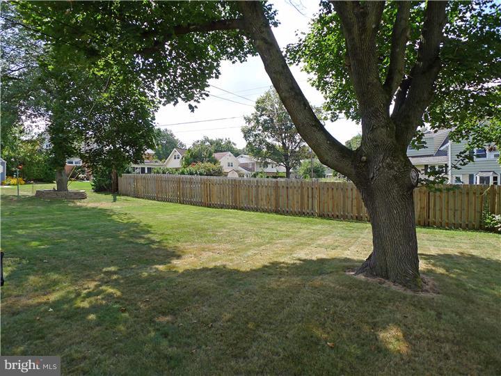 512 Snyder Road Reading, PA 19609 - Photo 19 of 22 Back Yard