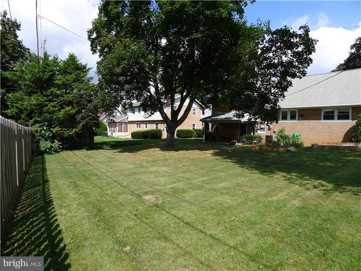 512 Snyder Road Reading, PA 19609 - Photo 20 of 22 Back Yard