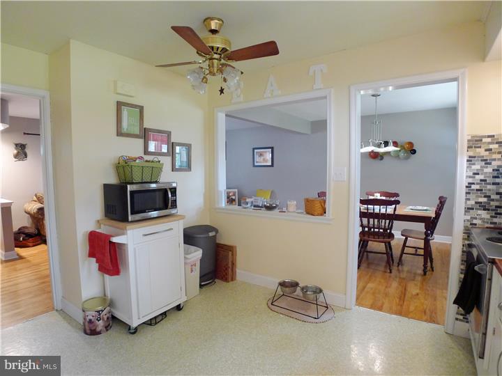 512 Snyder Road Reading, PA 19609 - Photo 7 of 22 Kitchen