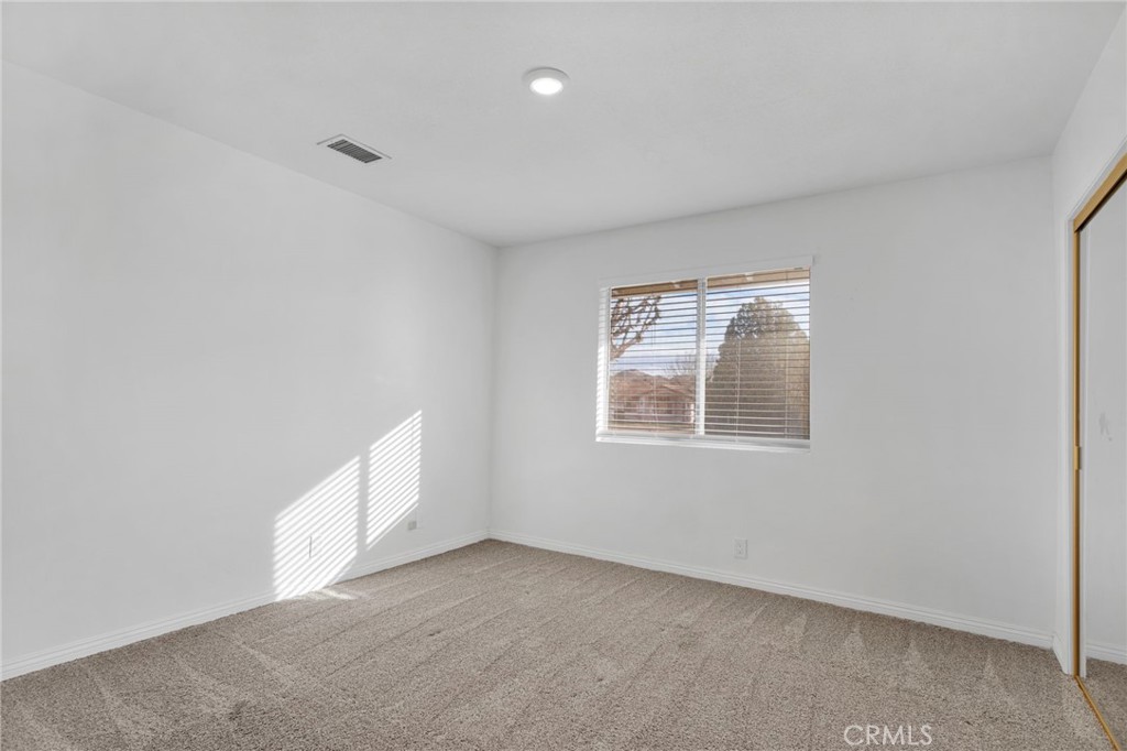 14866 Nokomis Road Apple Valley, CA 92307 - Photo 20 of 55 Bedroom 1
