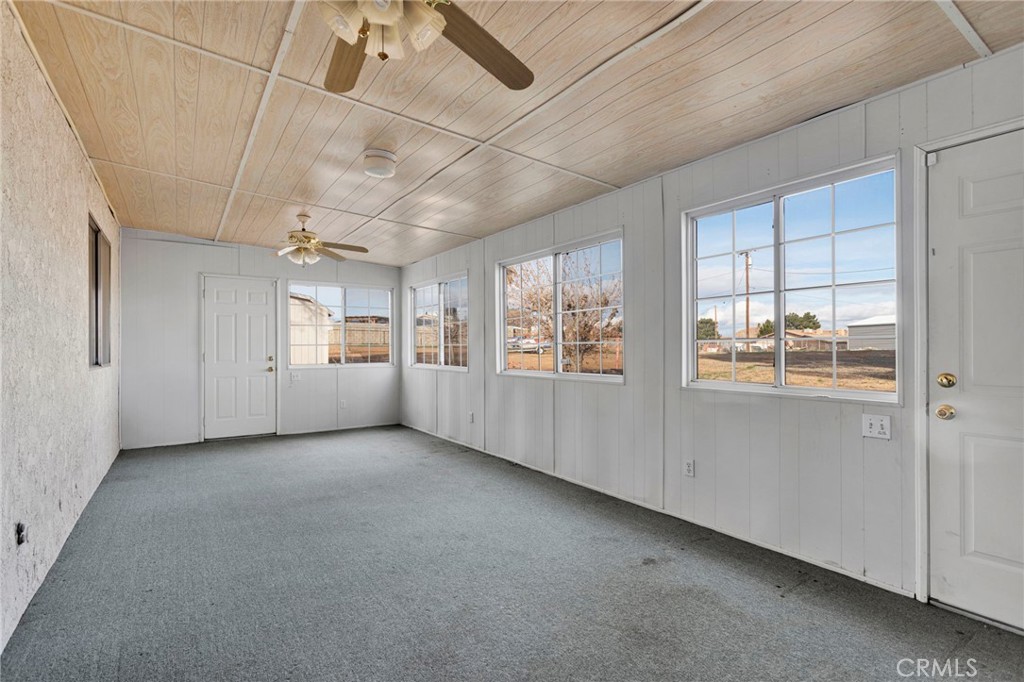 14866 Nokomis Road Apple Valley, CA 92307 - Photo 35 of 55 Sun Room