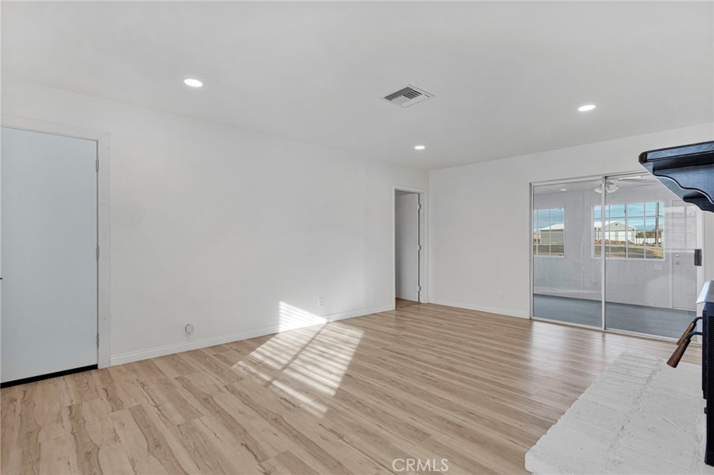 14866 Nokomis Road Apple Valley, CA 92307 - Photo 9 of 55