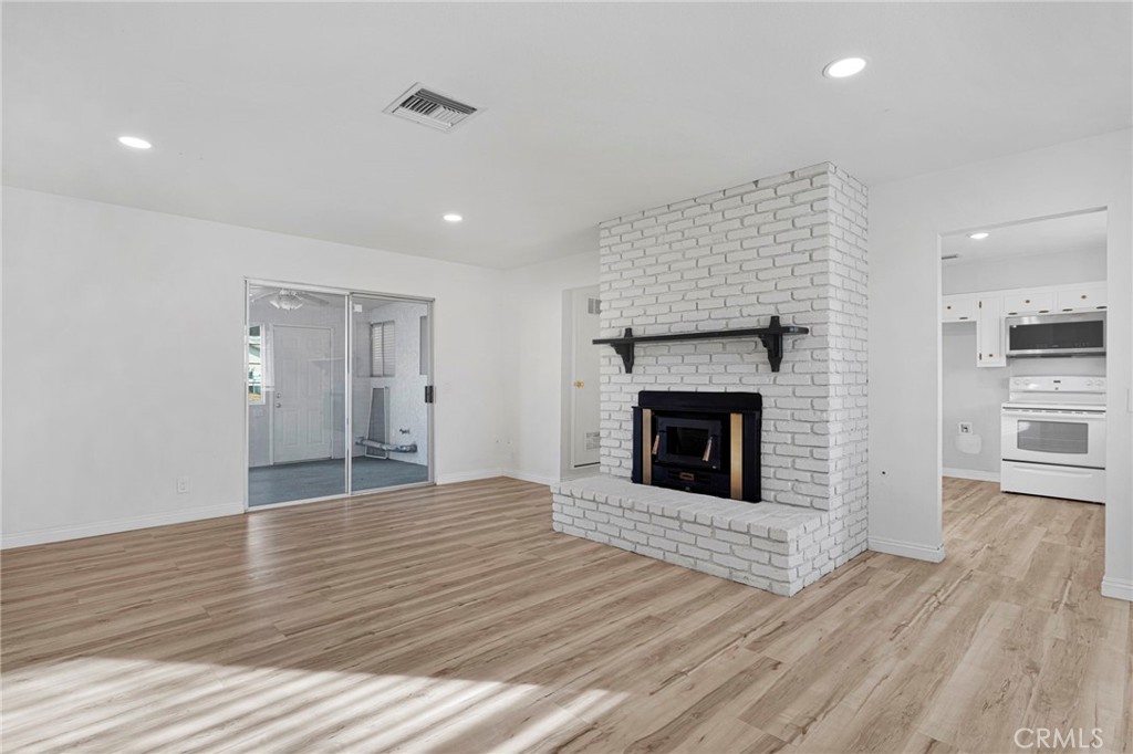 14866 Nokomis Road Apple Valley, CA 92307 - Photo 10 of 55