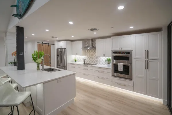 $1,175,000 | 1000 North Us Highway, Unit JA301, Jupiter, FL 33477