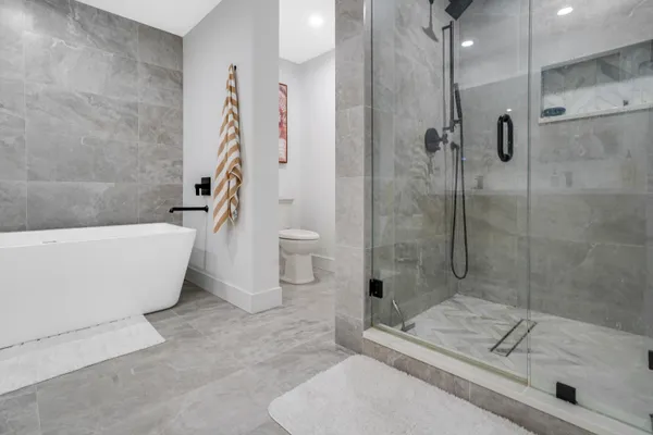 $1,175,000 | 1000 North Us Highway, Unit JA301, Jupiter, FL 33477