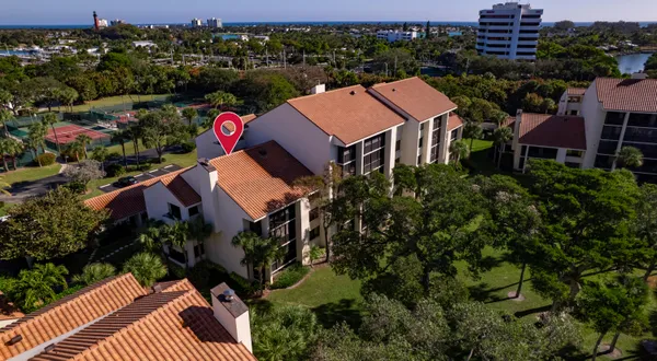 $1,175,000 | 1000 North Us Highway, Unit JA301, Jupiter, FL 33477