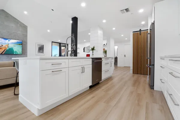 $1,175,000 | 1000 North Us Highway, Unit JA301, Jupiter, FL 33477