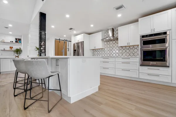 $1,175,000 | 1000 North Us Highway, Unit JA301, Jupiter, FL 33477