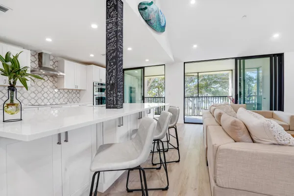 $1,175,000 | 1000 North Us Highway, Unit JA301, Jupiter, FL 33477