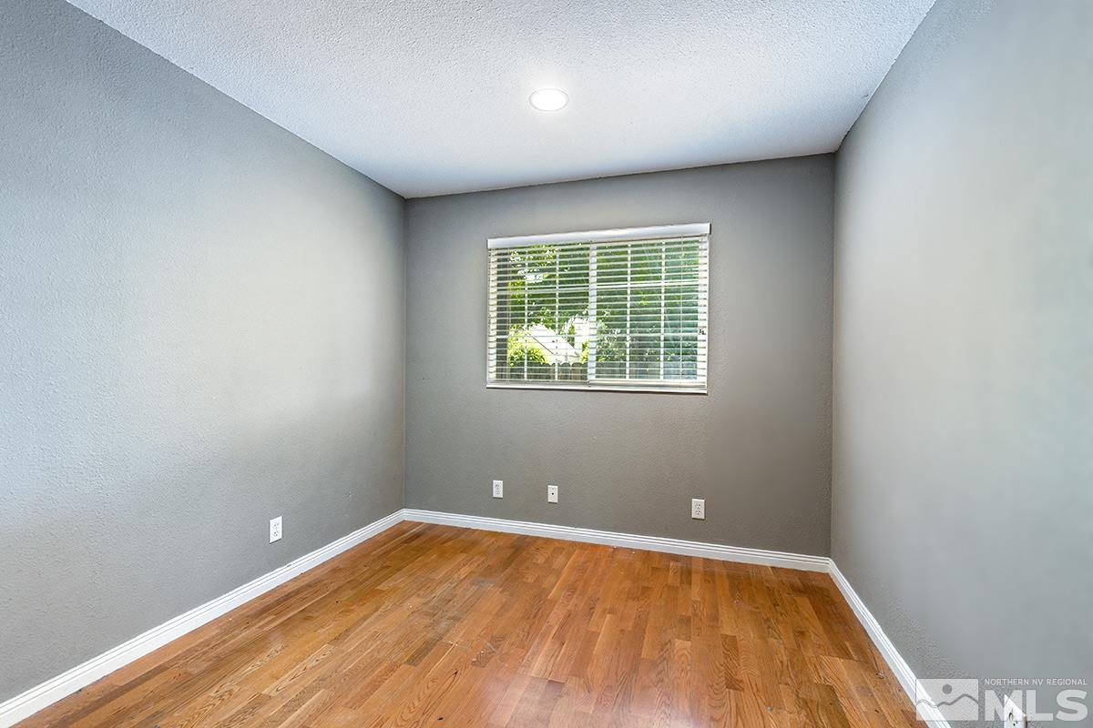 1390 Washington Street Reno, NV 89503 - Photo 9 of 16 an empty room with a window