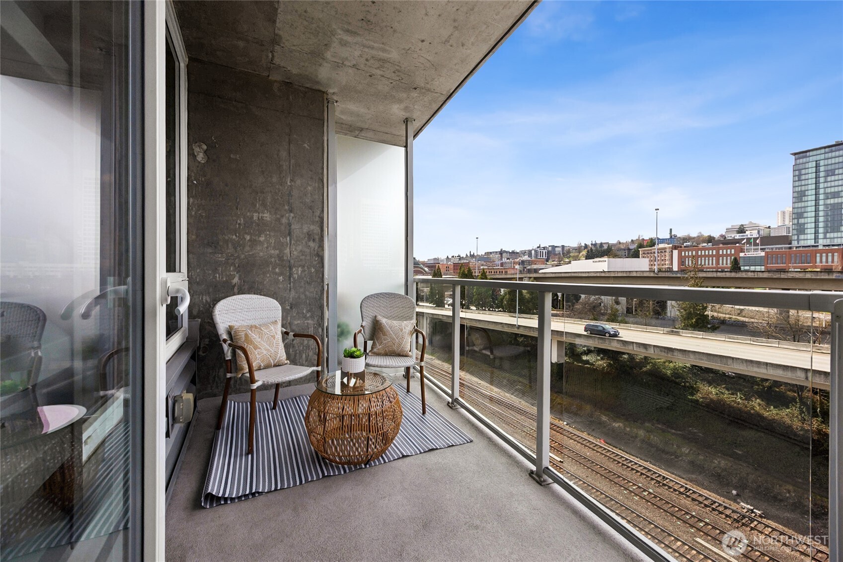 1515 Dock Street, Unit 704 Tacoma, WA 98402 - Photo 30 of 40