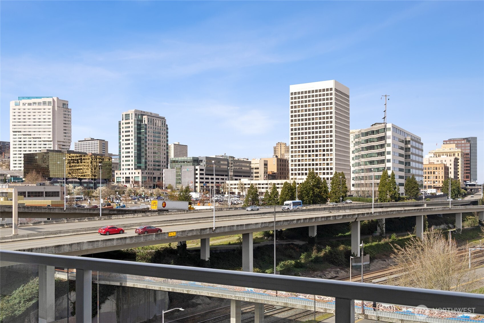 1515 Dock Street, Unit 704 Tacoma, WA 98402 - Photo 31 of 40