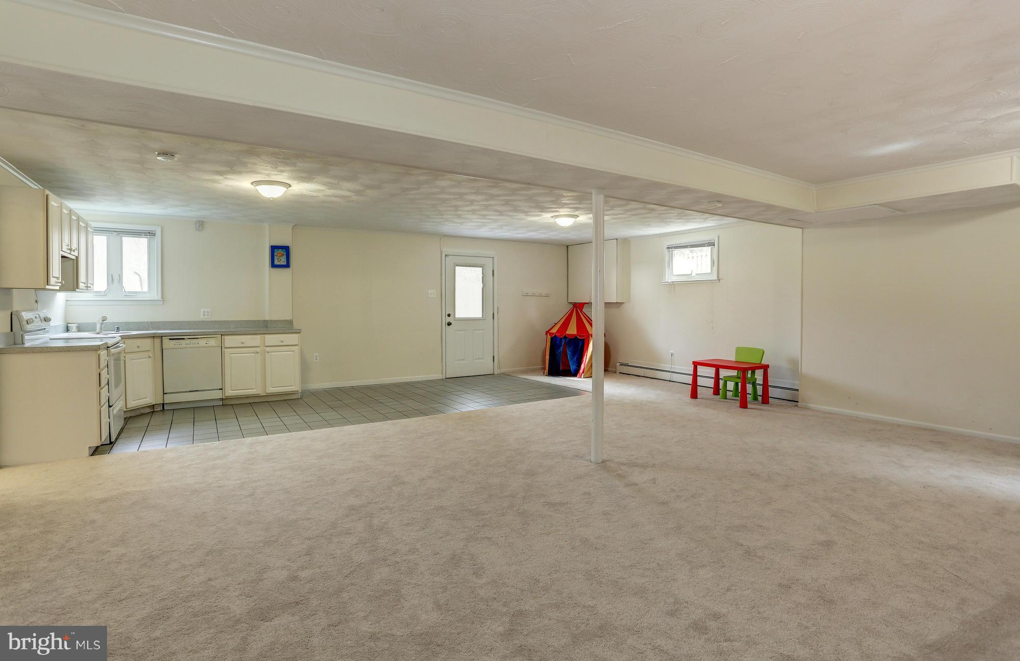 14001 Notley Road Silver Spring, MD 20904 - Photo 20 of 30 Huge Rec Room with Level Walk-Out