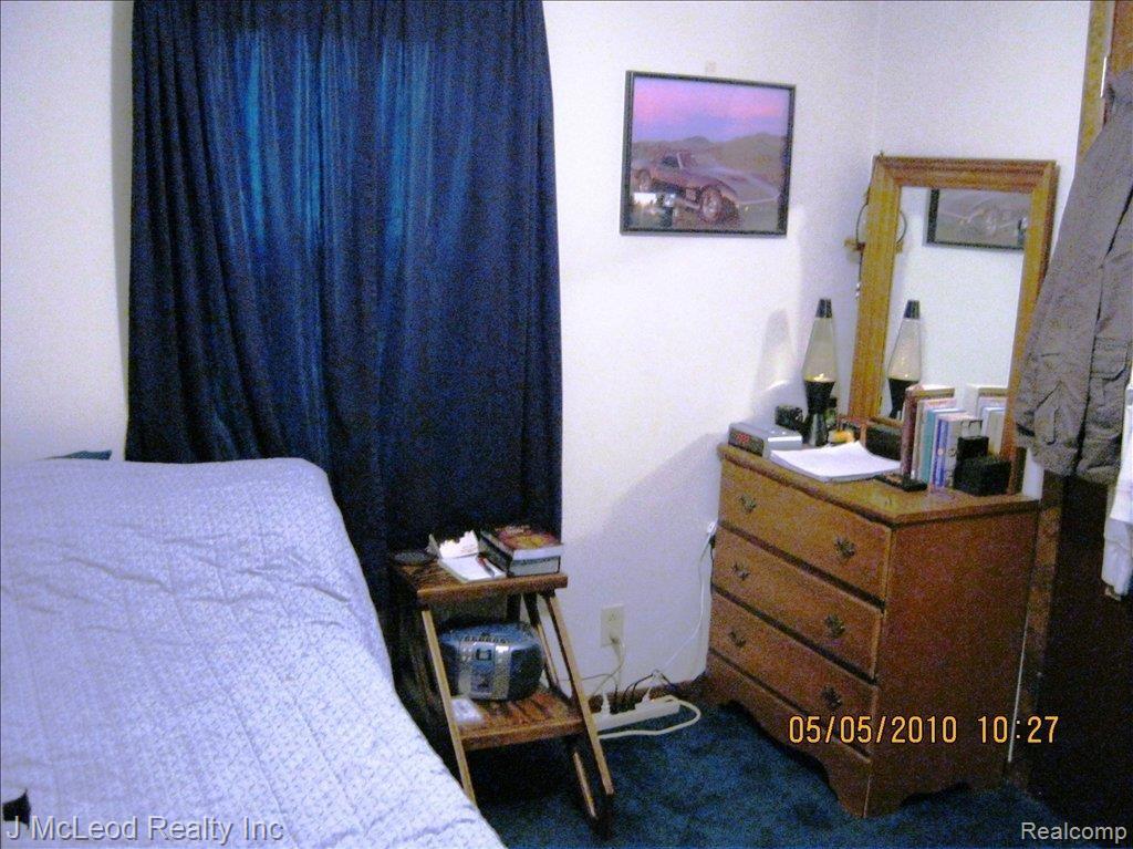 3101 West Murphy Lake Road Millington, MI 48746 - Photo 13 of 14 bed 2