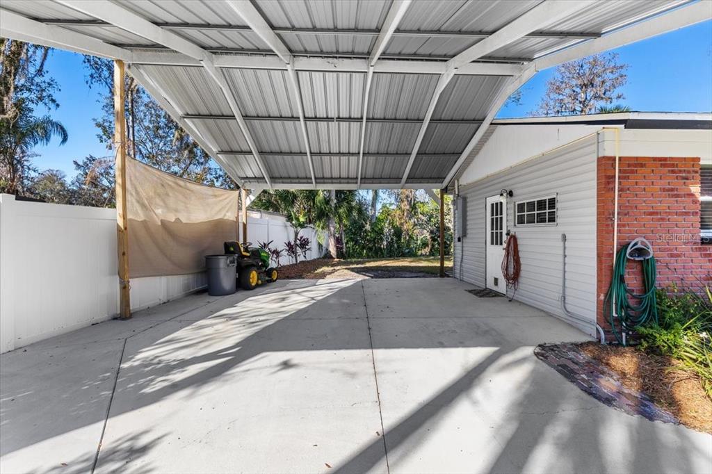7226 Alafia Ridge Loop Riverview, FL 33569 - Photo 37 of 51 a view of a backyard