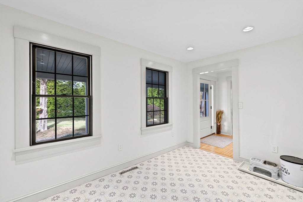 348 Main Street Norwell, MA 02061 - Photo 16 of 42