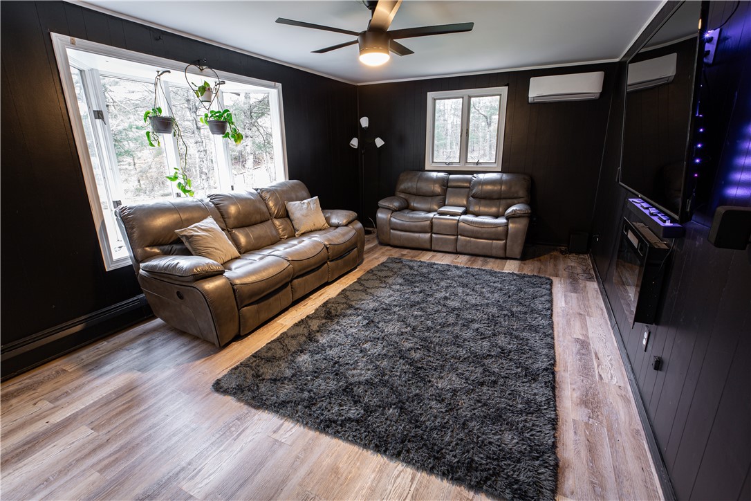 981 Ten Rod Road Exeter, RI 02822 - Photo 9 of 32