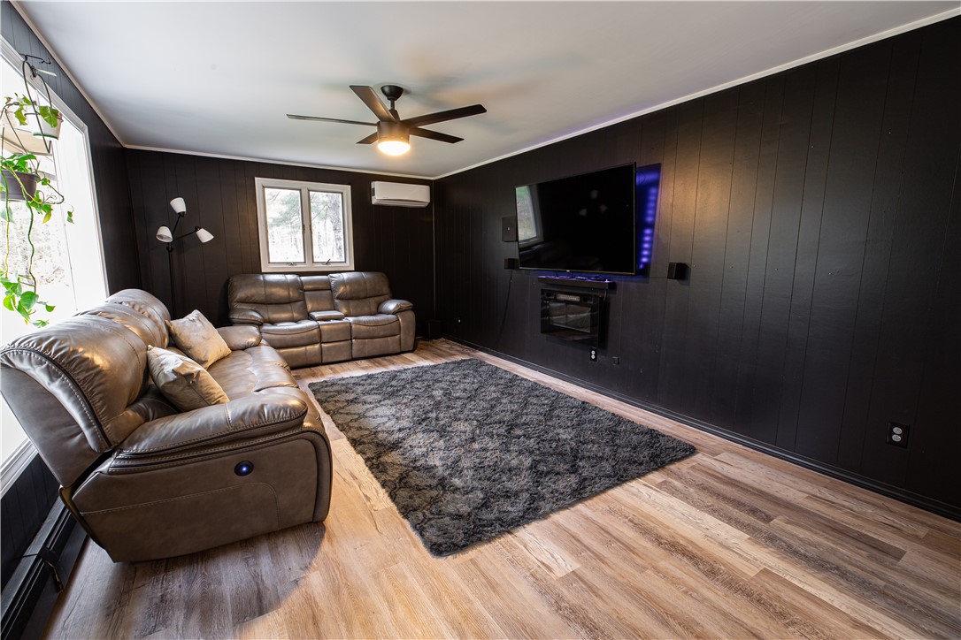 981 Ten Rod Road Exeter, RI 02822 - Photo 10 of 32