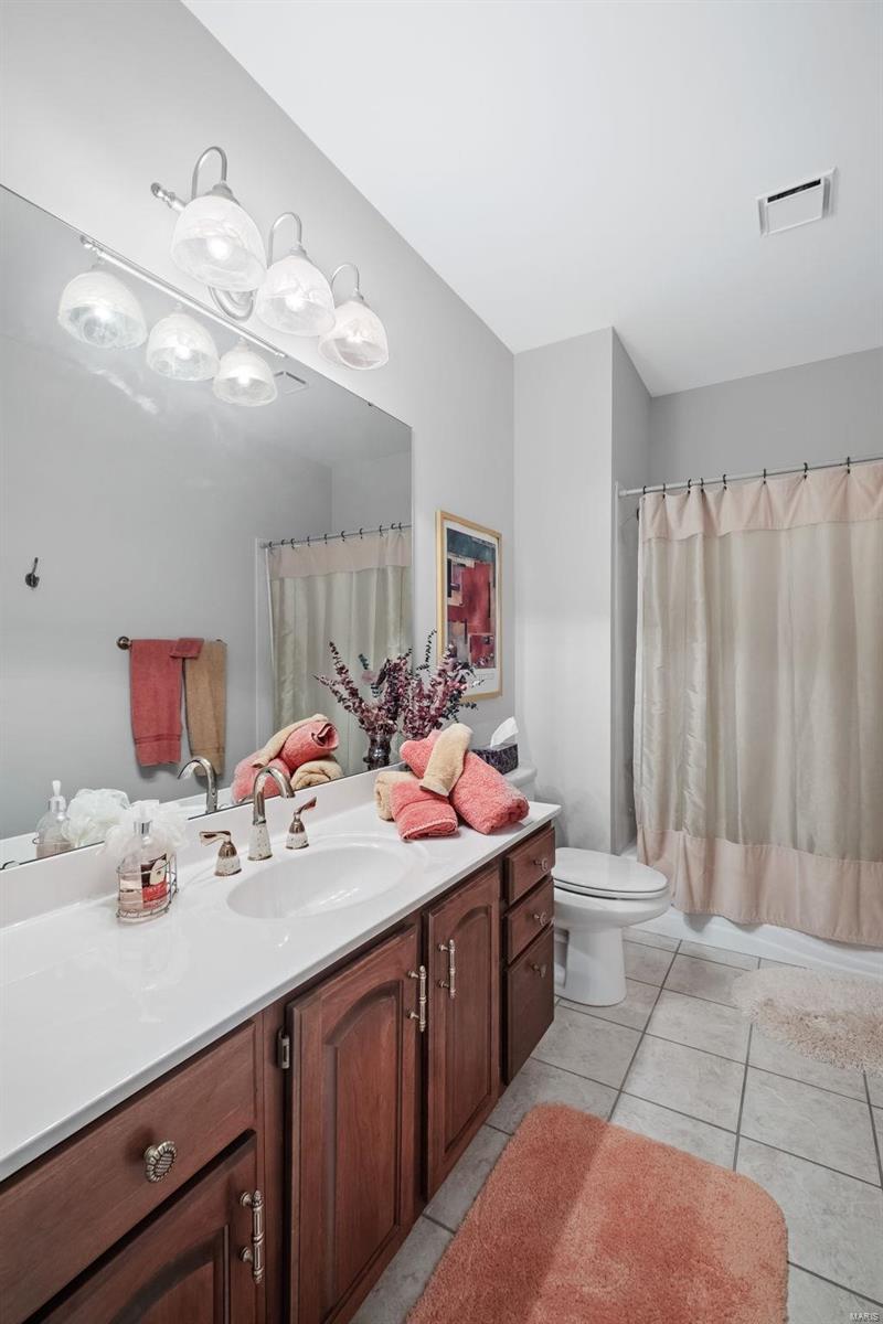 79 Greensburg Weldon Spring, MO 63304 - Photo 24 of 59