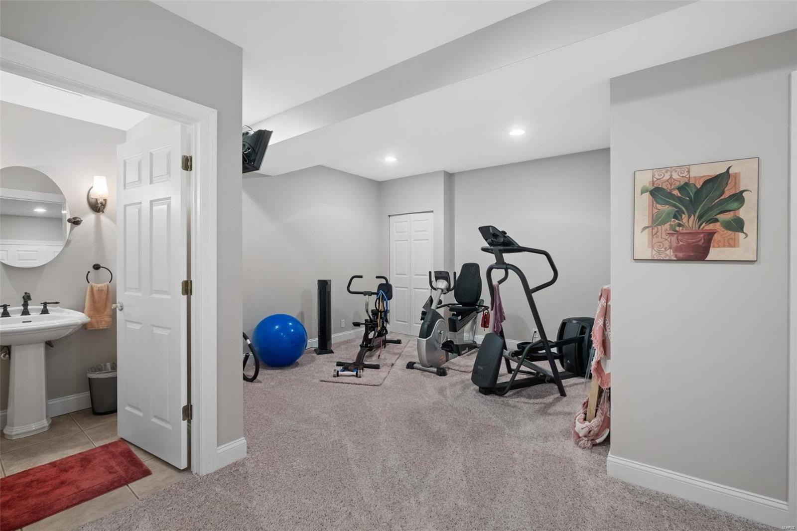 79 Greensburg Weldon Spring, MO 63304 - Photo 36 of 59